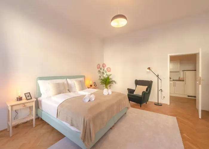 Beautiful 1 bedroom apartment near Schönbrunn palace