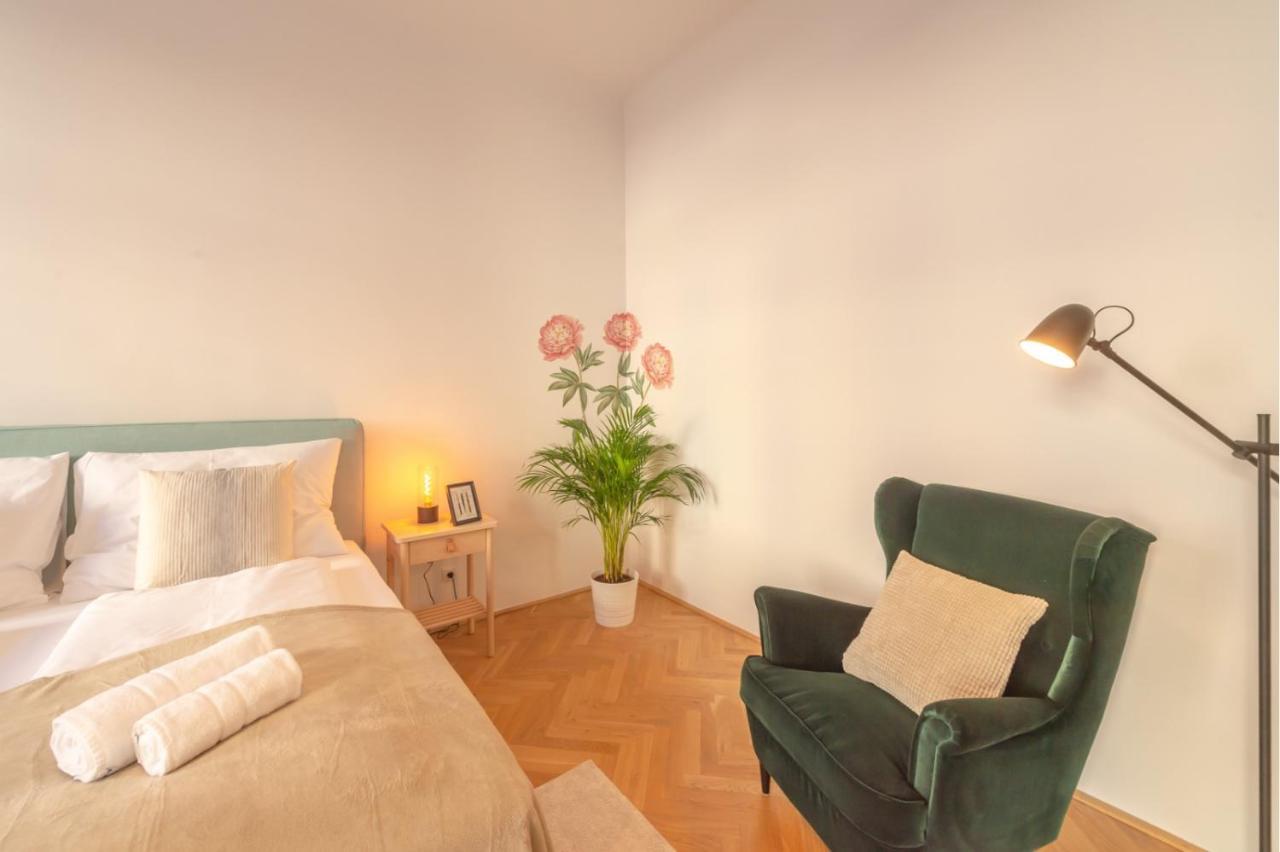 Apartament Beautiful 1 Bedroom Near Schönbrunn Palace *